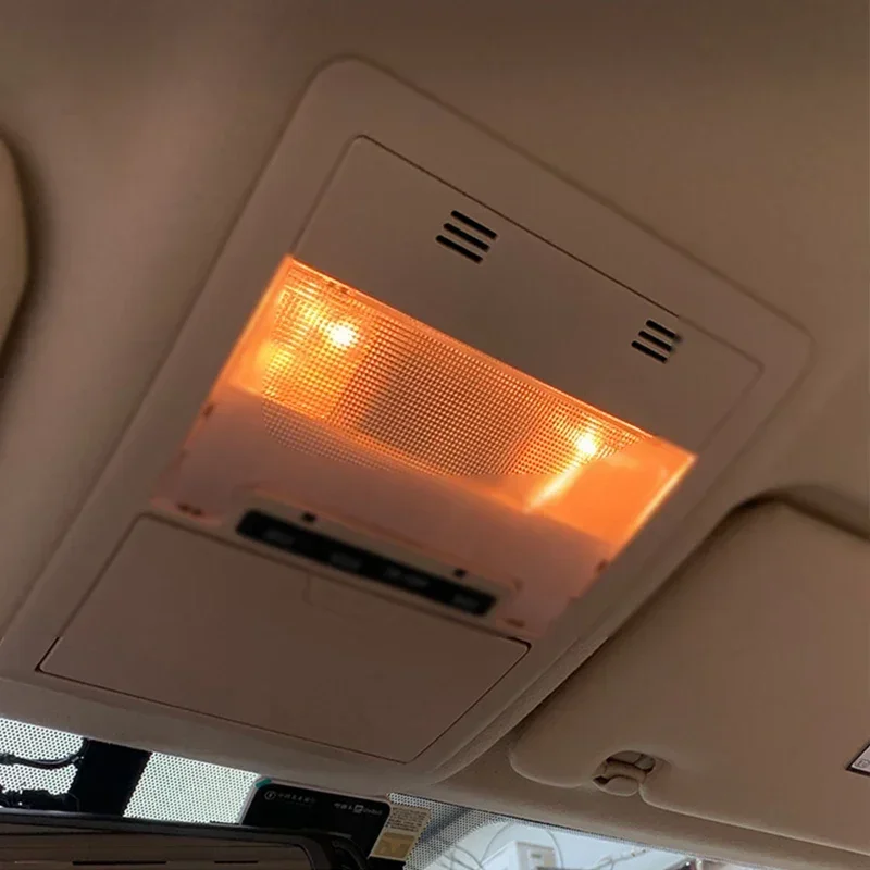 Suitable for 2008-2021 Toyota Land Cruiser 200 Car Interior Reading Light Modification LC200 Roof Light Glasses Case Accessories