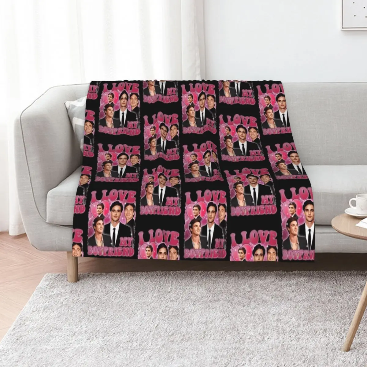 

Jacob Elordi I Love My Boyfriend Throw Blanket funny gift Weighted Hairy warm for winter Blankets