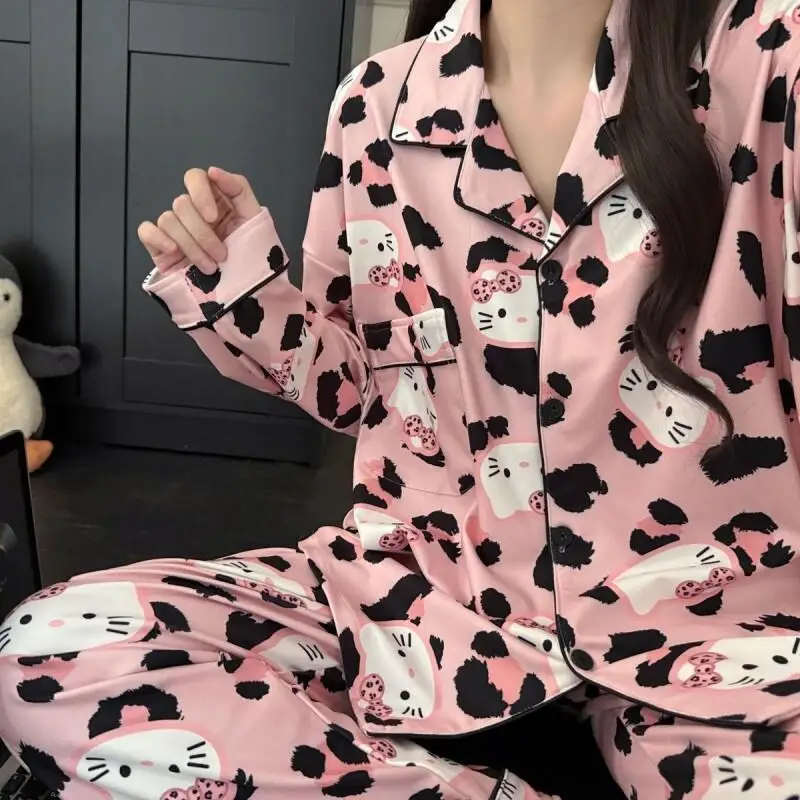 

Женский комплект пижамы Hello Kitty Derong, утепленный флисовый домашний костюм с длинными рукавами, с леопардовым принтом, осенне-зимний теплый комплект пижам Sanrio