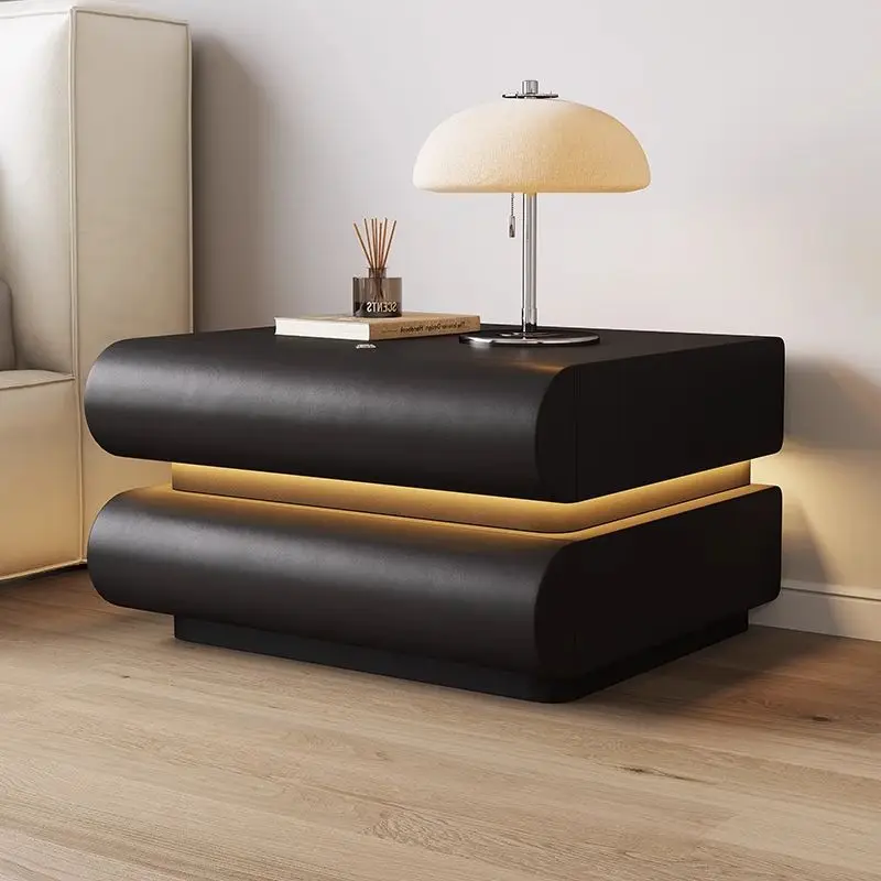 

Черная кровать из массива дерева для спальни, прикроватная тумбочка кремово-белого цвета с лампой, тумба для хранения с отделкой из итальянской кожи, новинка