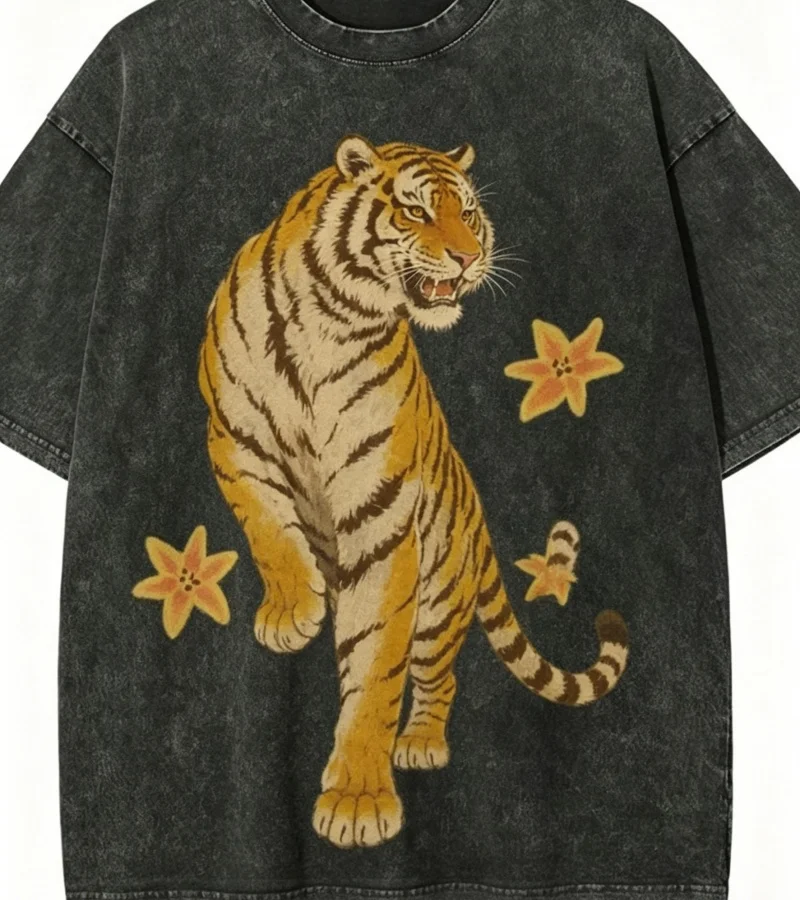Vintage Washed Black Tiger T-Shirt im Retro Japanischen Ukiyo-e Stil Streetwear Lässiges Oversized Tier-Grafik-T-Shirt für Männer und Frauen – Detail 1