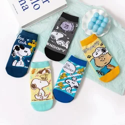 5 pares de calcetines de Snoopy para adultos, calcetines de algodón peinado de dibujos animados de Anime para Otoño e Invierno, calcetines cortos cálidos para hombres y mujeres, regalos de tamaño medio