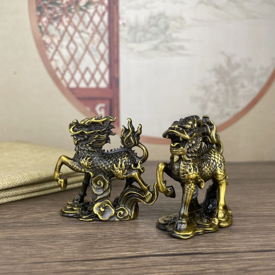 Miniature Kirin Decorative Figurine Brass Divine Beast Art Sculpture Desktop Feng Shui Decoration