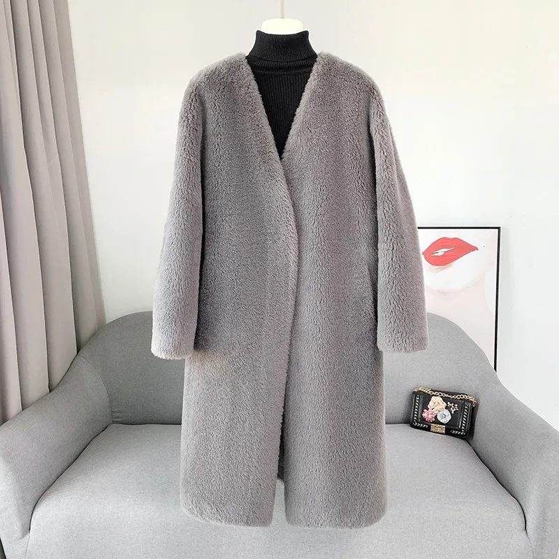 Women Lamb's Wool Fur Coat 2023 Winter New V-neck Sheep Shearling Coat Female Medium-length Jacket Parka JT401