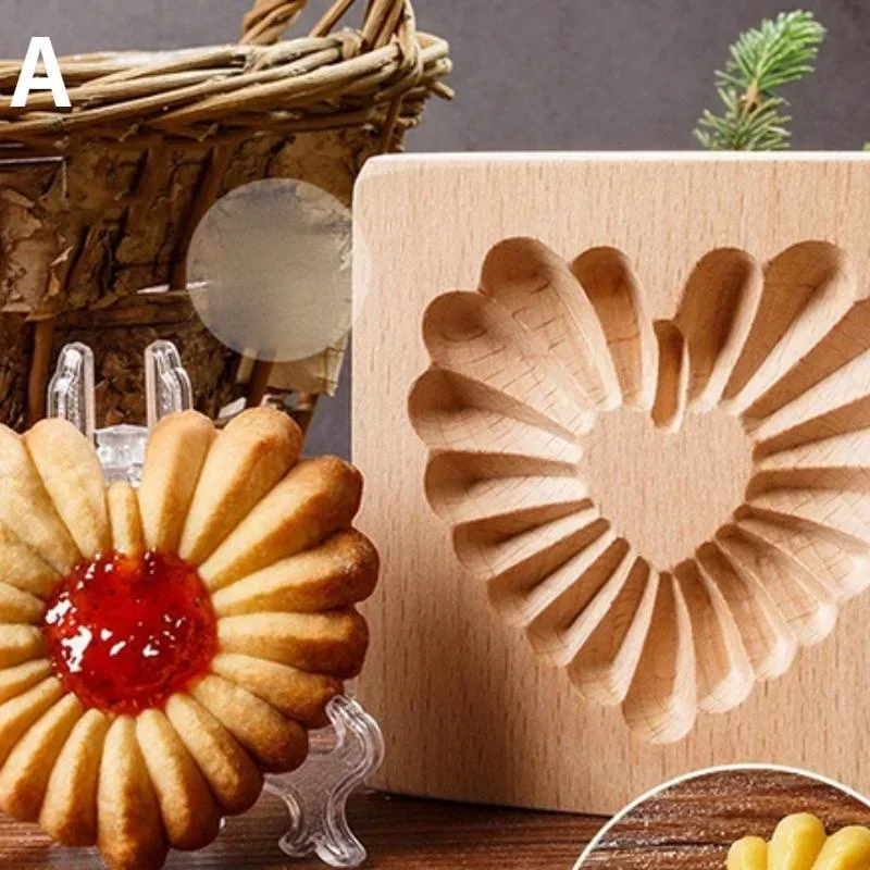 Wooden 3D Christmas Cookie Cutters Biscuit Cutter Moldes  Embossing Mold for Cakes and Cookies Press