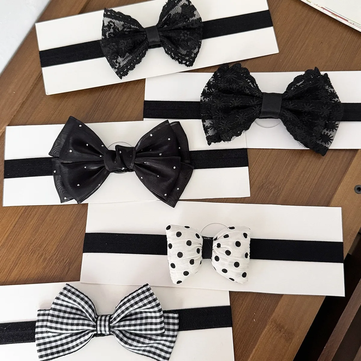 

Black Chiffon Bow Headband for Baby Girls Infant Hairbow Hair Accessories Princess Dress Headwear Newborn Birthday Photo Prop