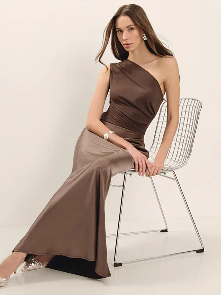 XIAOTANG 새틴 경사 어깨 섹시한 맥시 드레스 여성 패션 패치 워크 민소매 Backless Bodycon 이브닝 클럽 파티 드레스