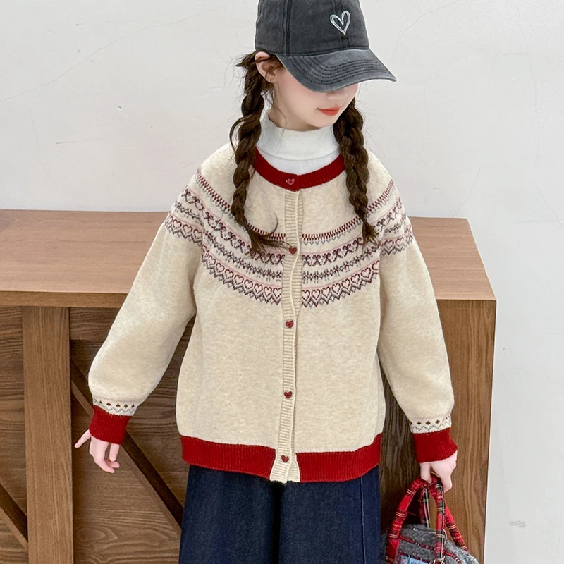 

Vintage Design Kids Children Casual Knitted Cardigan with Hearts Button Sweater for Teens Girls Fashion School Knitwear Outfit