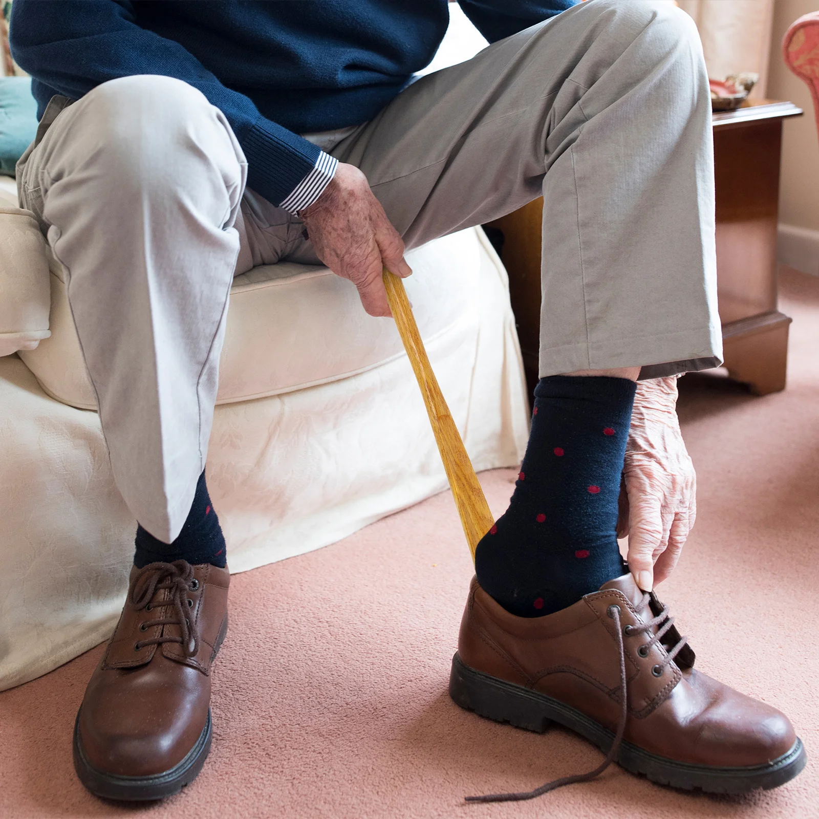 

Shoe Horn Set 2Pcs with Long Short Handles for Seniors Adults Slip On Shoes Comfortably Puller