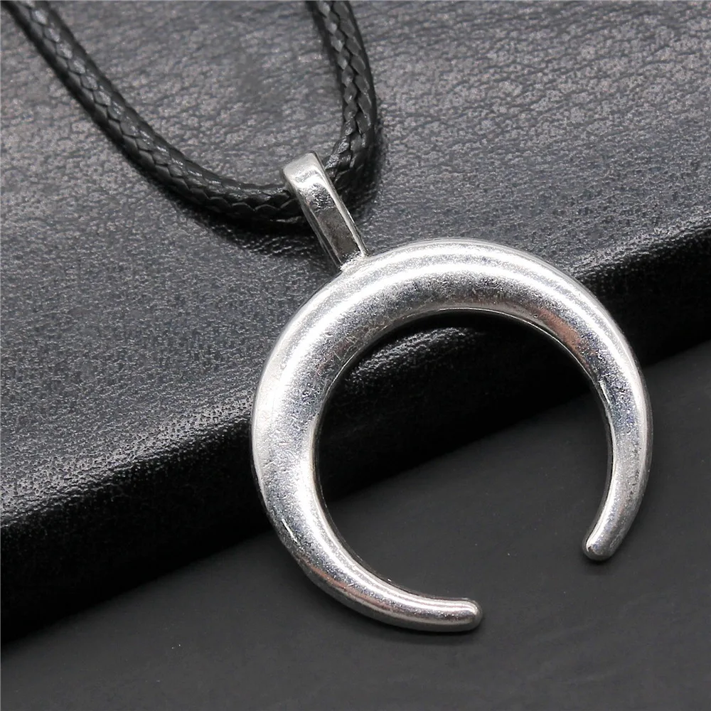 Retro Vintage Unisex 2 Colors 33x26mm Horns Crescent Moon Pendant Faux Black Leather Rope Chain Necklace