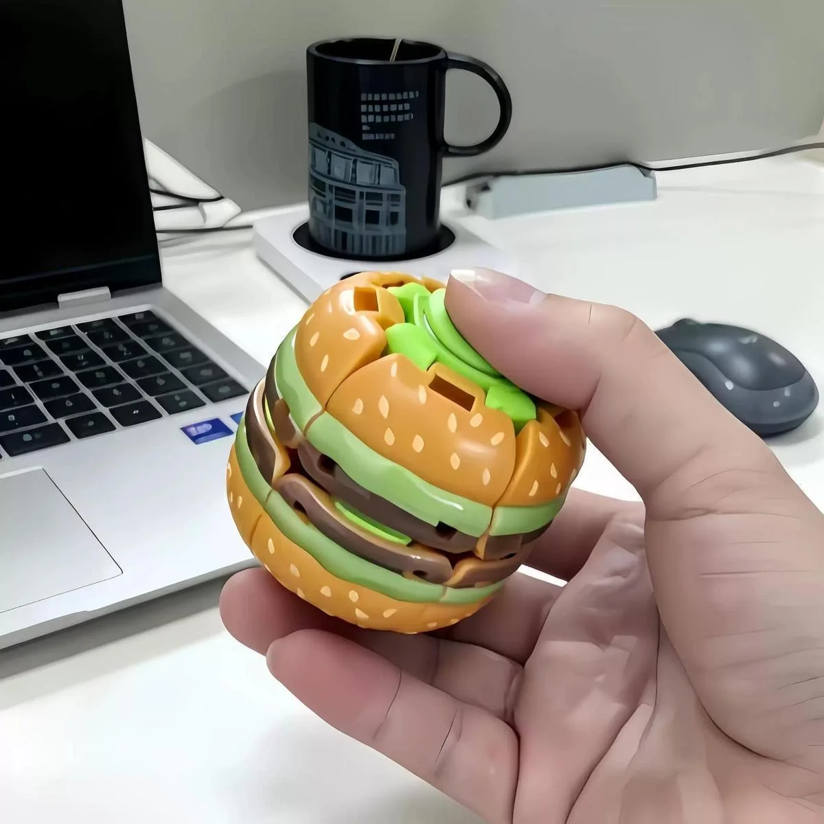 Press The Gyro Ball Decompression Toy The New and Strange Fingertip Gyro Tide Play Cross-border Burger Spinning Ball