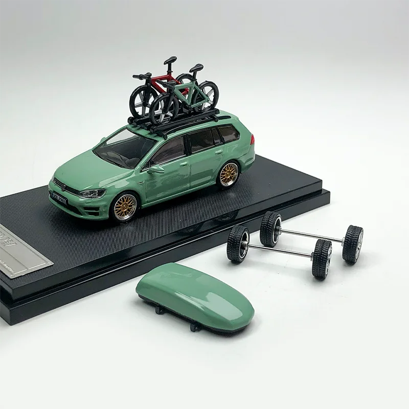 

ZOOM 1/64 Golf 7R Игрушечная модель автомобиля из сплава