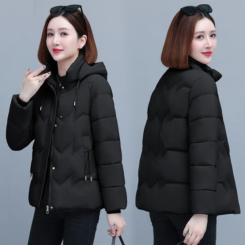 Winter Neue Frauen Casual Kurze Daunen Baumwolle Jacke Mode Vielseitige Mittleren Alters Und Ältere Mit Kapuze Winddicht Dicke Warme Mantel