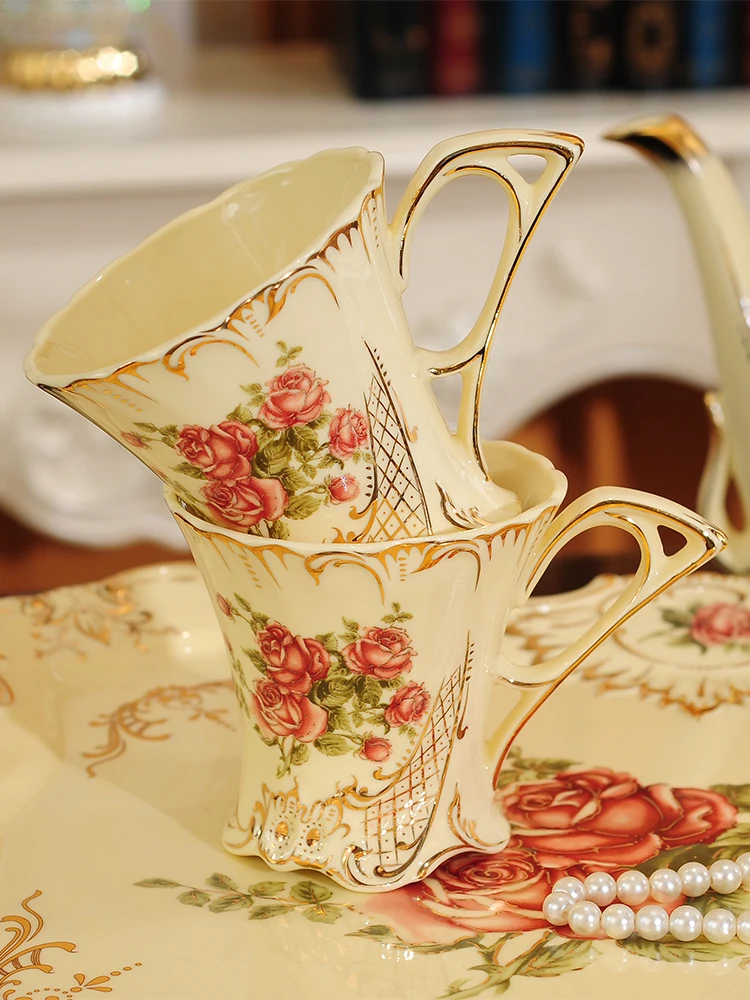 Drinkware Tea Cup Set Ceramic Household Living Room European Water Containers Tea Set Cold Kettle