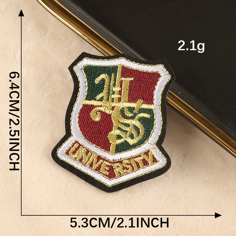 European style school uniform Iron On DIY embroidery badge Fashion crown logo embroidered patch Clothes badges armbands