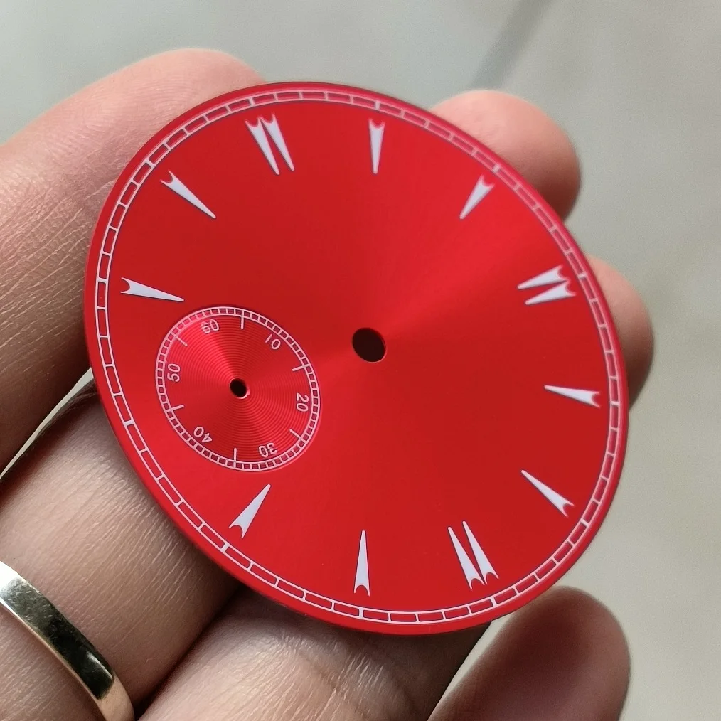 Watch dial diameter 38.9mm red dial Thickness 0.4mm second hand is at 9 o \'clock Suitable for 6497 3600 movement