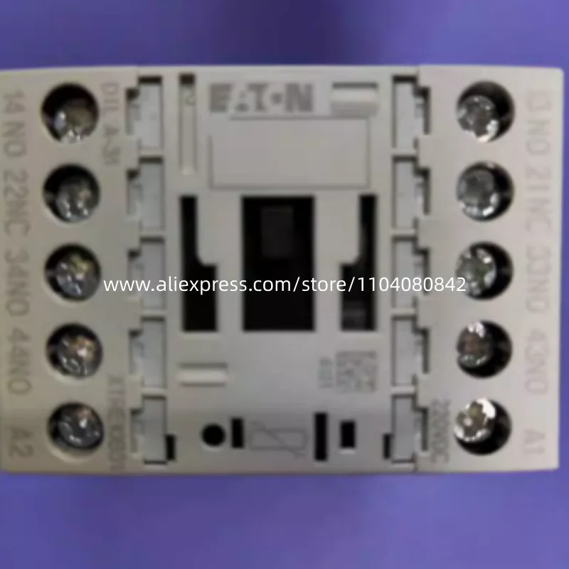 

Новый оригинальный контактор EATON DILA-31(220VDC)