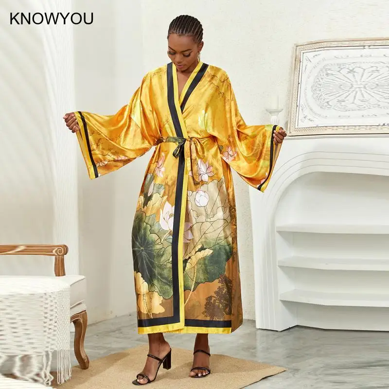 Copricostume bikini stampato in raso Lady Women Kimono Abiti avvolgenti in raso Costumi da bagno Giacca protettiva solare ampia Abbigliamento da casa casual