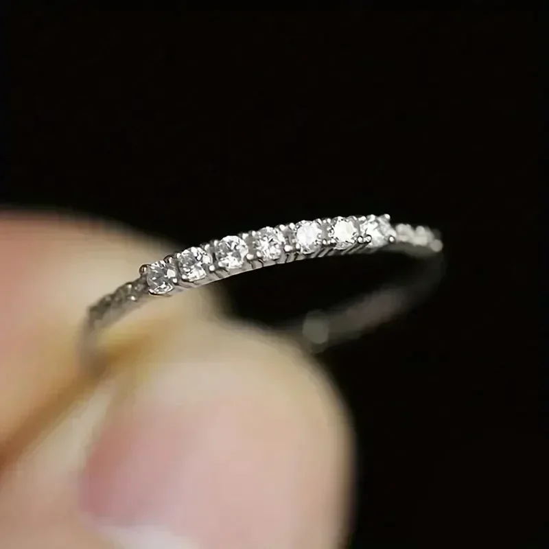 2026 New Ultra Simple and Extremely Fine Single Row Micro Inlaid Zircon Ring, Fashionable Temperament, Shining Charm Jewelry