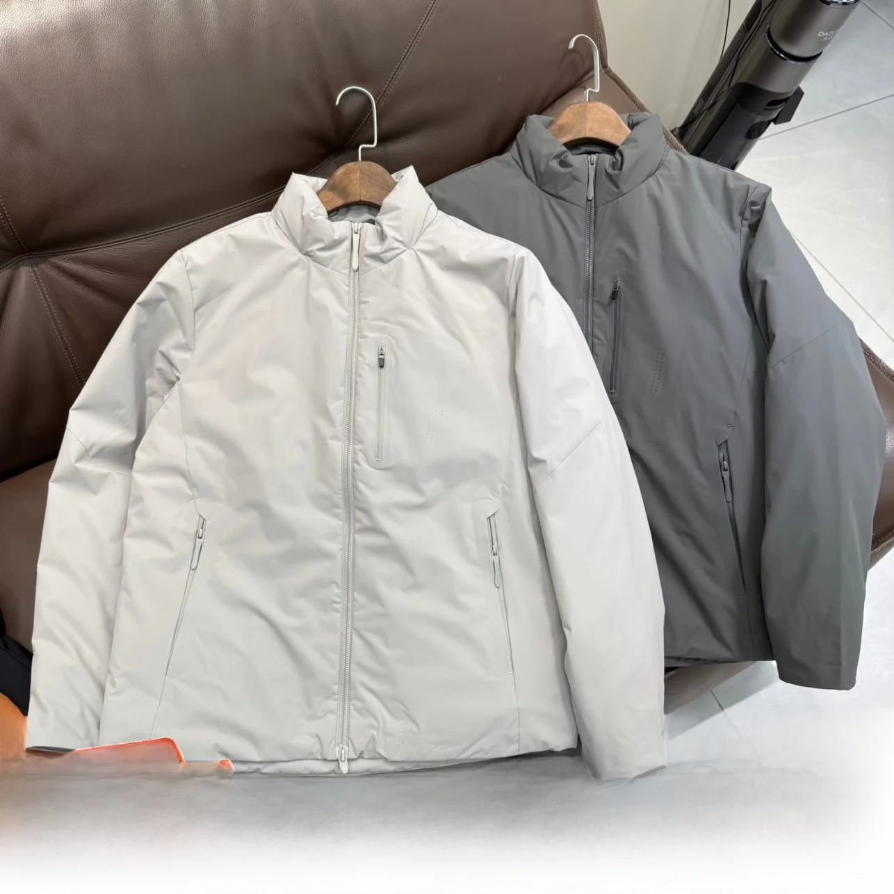 

aphene Tech down Jaet Men's Outdoor Winter Coat Stand Collar 90 White Du down Filling Warm Casual Sle Zipper Decoration