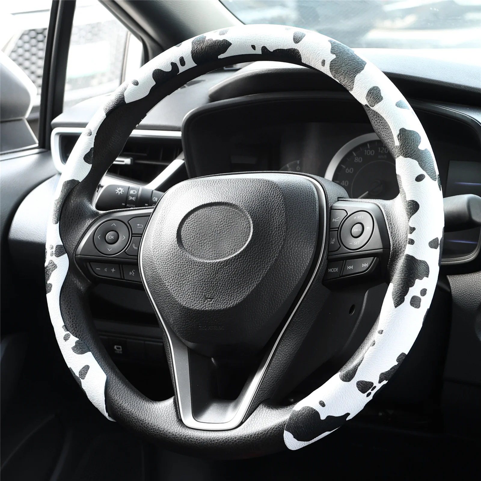 Universal Car Steering Wheel Cover Cow Print for O/D Type 14 1/2-15 inch Breathable Non-Slip Auto Interior Accessories