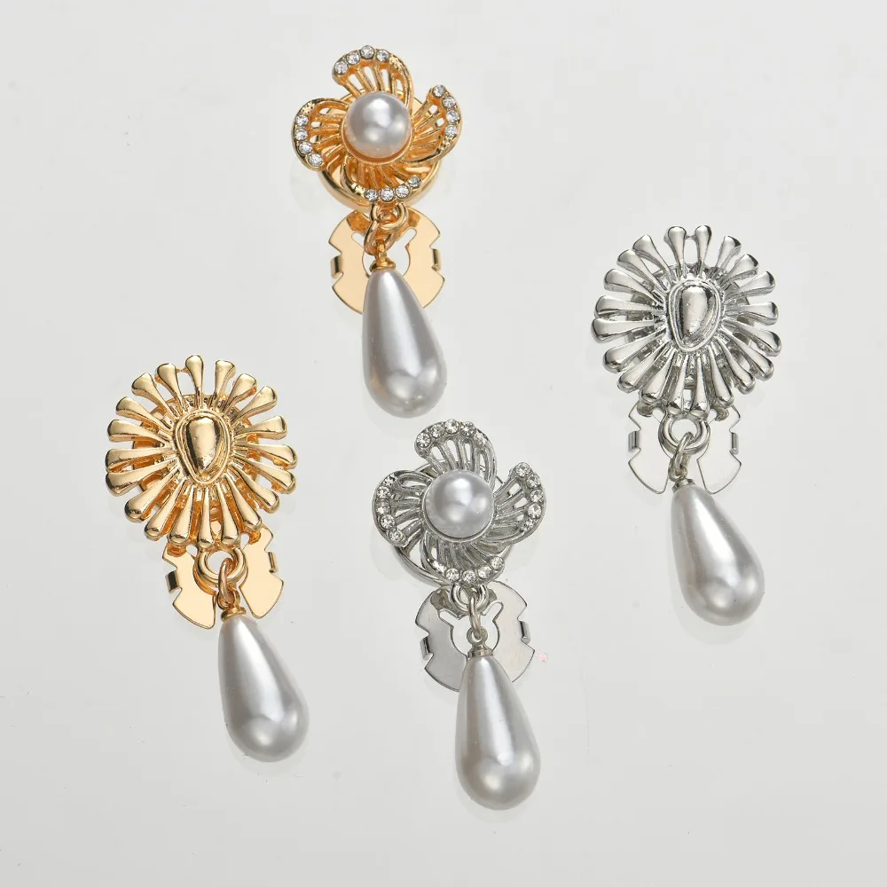 

1PCS Luxury Pearl Rhinestone Alloy Cufflinks for Women Fashion Shirt Button Covers Exquisite Collar Clips Accessories
