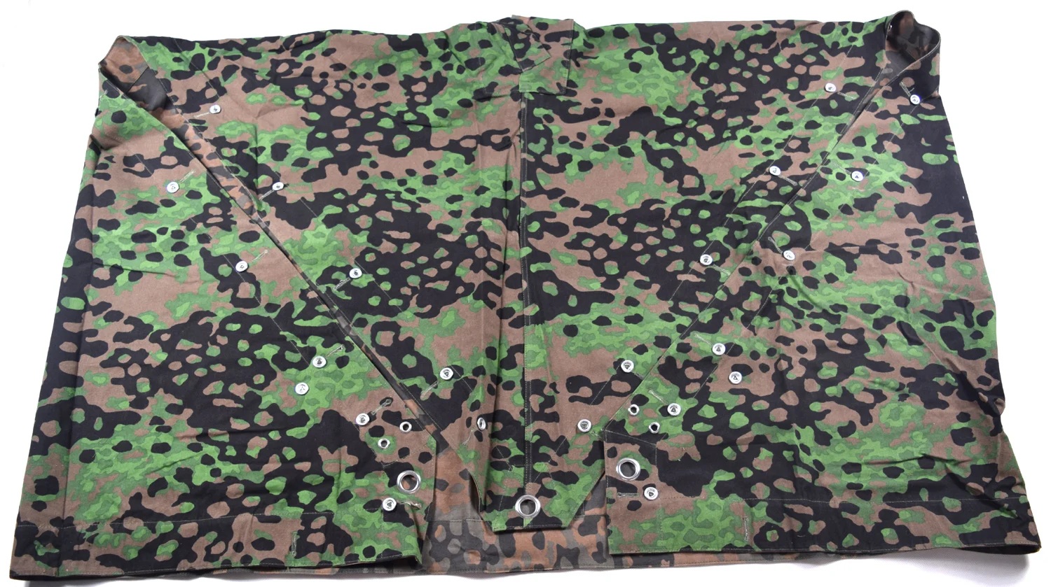 Camouflage REVERSIBLE German Plane Tree Color tent cloth Poncho Reenactments　