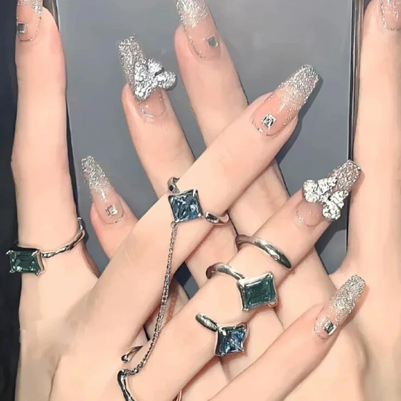 50/60Pcs/lot 3D Butterfly Alloy Nail Charms Bow-knot Design Jewelry Luxury Gold Silver Hollow Nail Art Decoration Accessory Bulk — zdjęcie 7