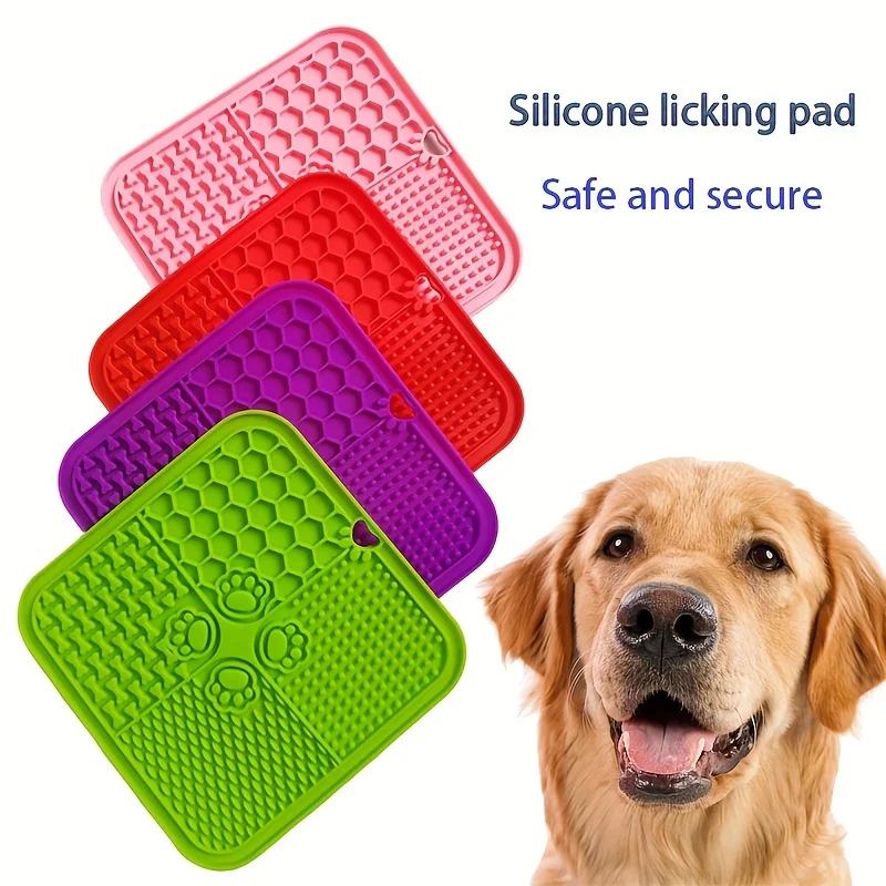 

Silicone Pet Feeding Pad with Suction Cup, Slow Feeder Lick Pad Pet Placemat Dog Supplies for Most Dogs and Cats