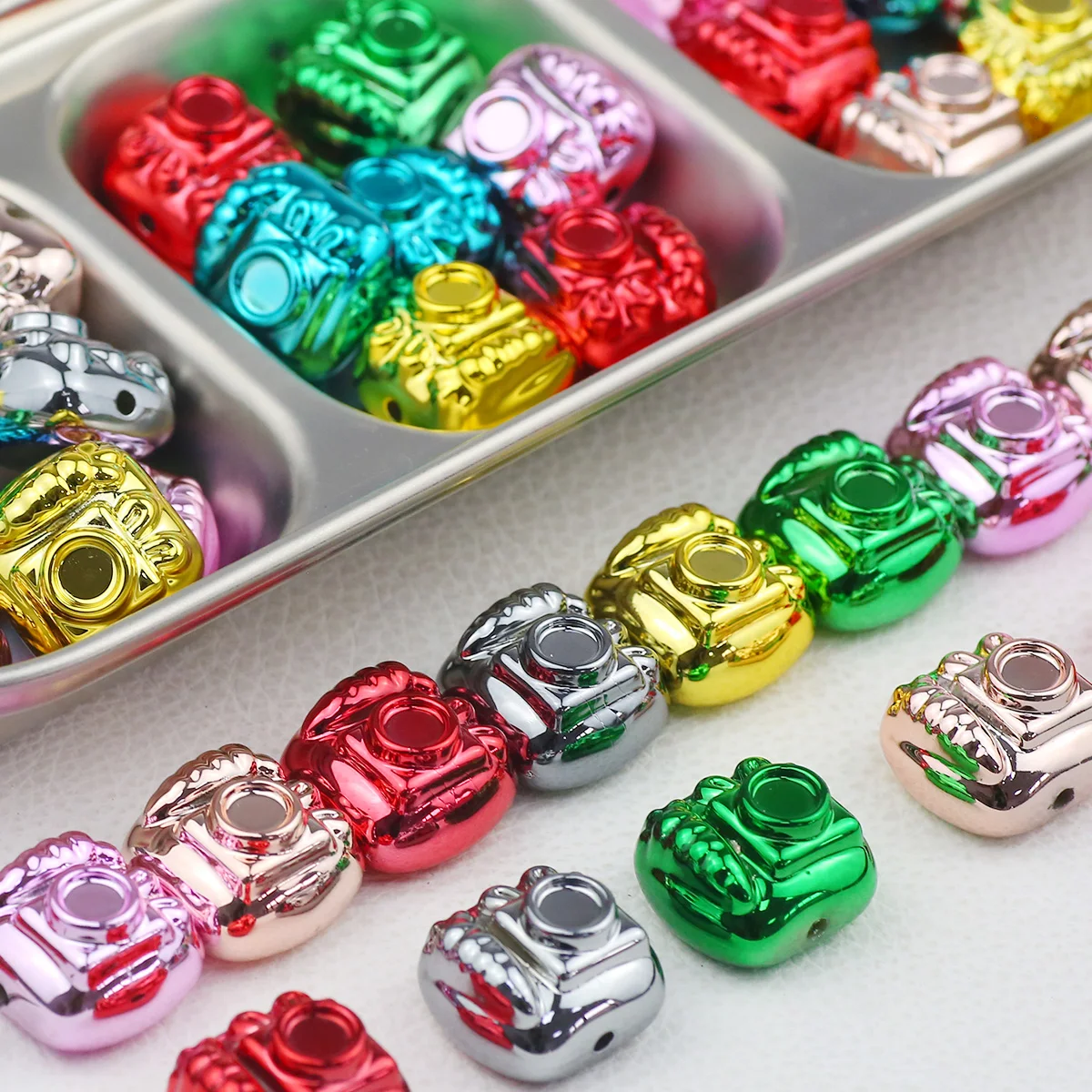 19 mm Acryl-Kameraklen für die DIY-Schmuckherstellung, gemischte Farben, handgefertigte Perlen für Armbänder, Halsketten und Accessoires