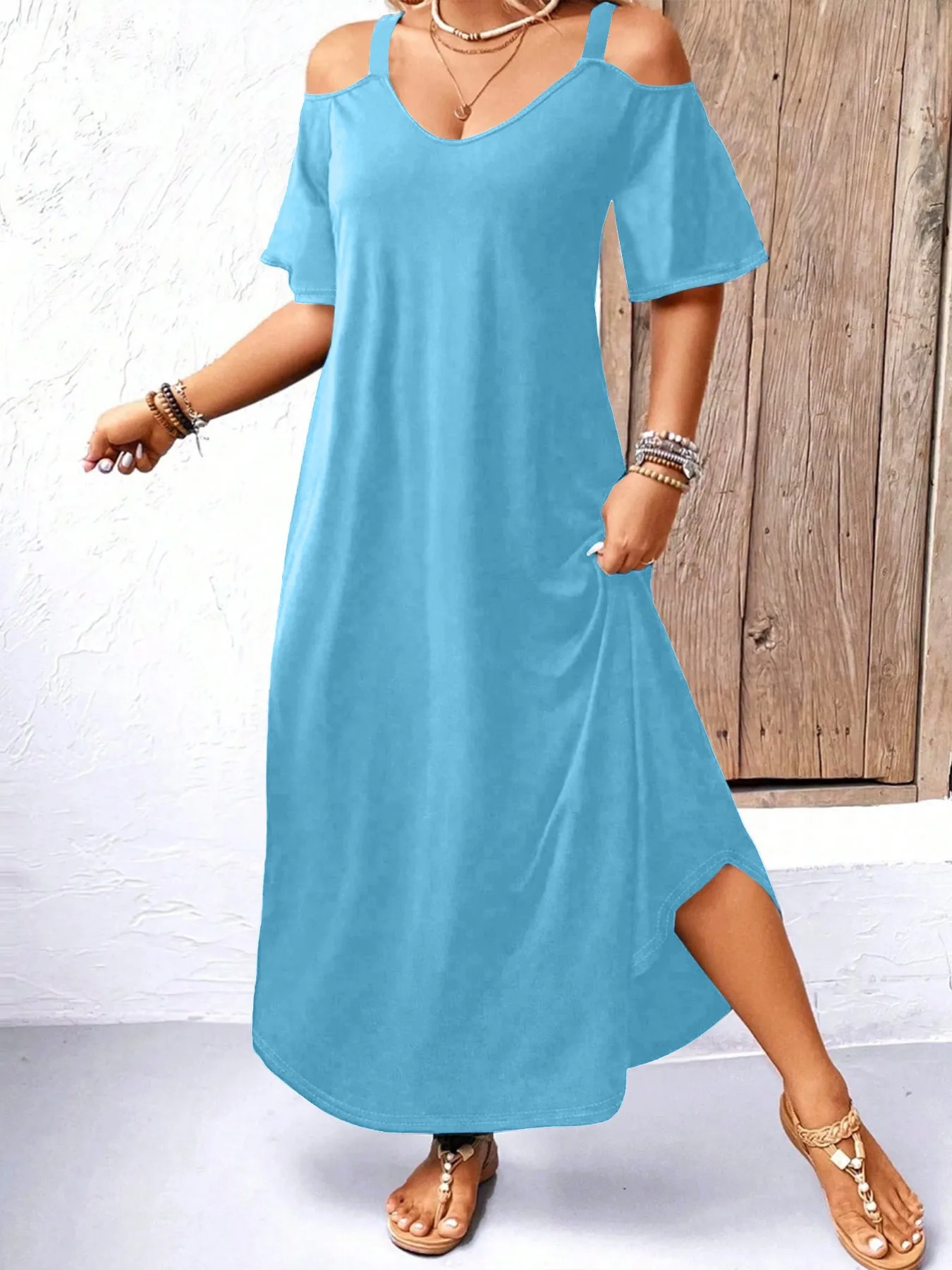 จั๊มพ์สูทกระโปรงยาวสีพื้นเรียบง่าย สไตล์ลำลองสำหรับฤดูใบไม้ร่วง ดูสง่างามและมีสไตล์