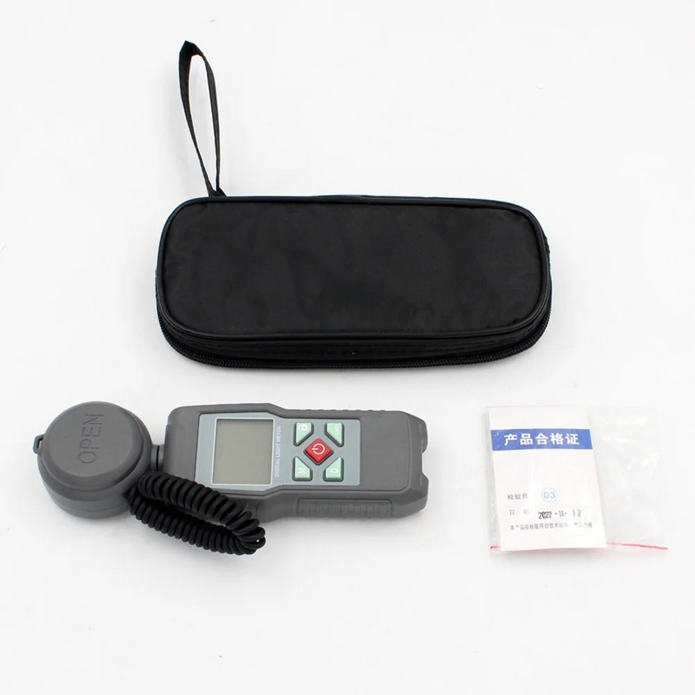 

Детектор интенсивности освещения с разрешением 0,1 люкс и высокой частотой дискретизации для мониторинга окружающей среды в реальном времени