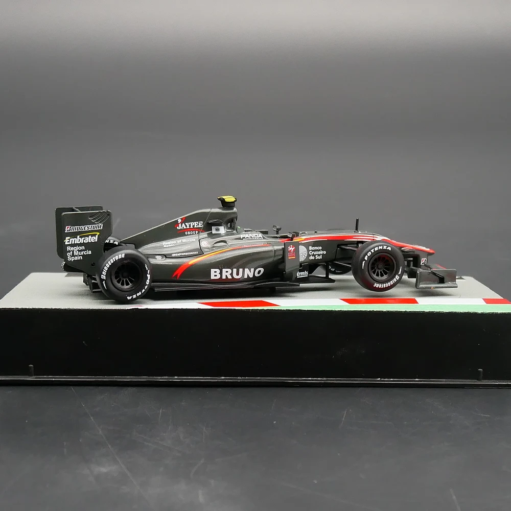 Ixo 1:43 HRT F110 2010 Bruno Senna Diecast Car Model Metal Toy Vehicle