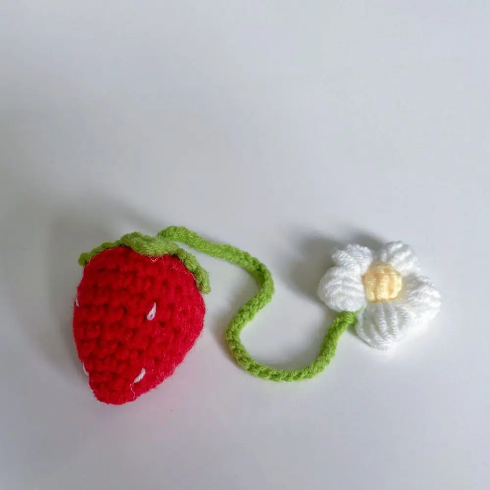 Gifts Wool Knitted Strawberry Pendant Pink Red Strawberry Knitted Bookmark Handmade Strawberry Keychain Handbag