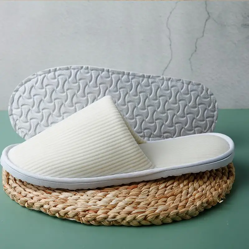 

1Pair High Quality Closed Toe Non-slip Hotel Slippers White Grey Disposable Hotel Bathroom Slippers Soft Fur Furry Home Shoes