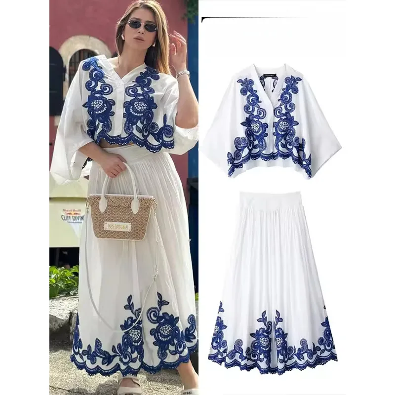 

Женский комплект из 2 предметов синей однобортной свободной рубашки с вышивкой + шикарный свободный плиссированный уличный костюм с высокой талией