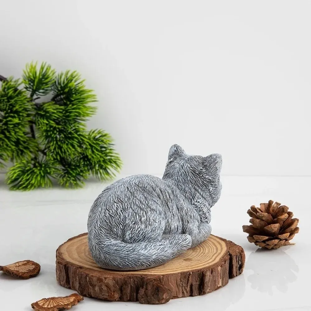 

Garden Decoration Resin Cat Statue Realistic Unique Animal Figurines Cartoon Cat Sculpture Garden Decor