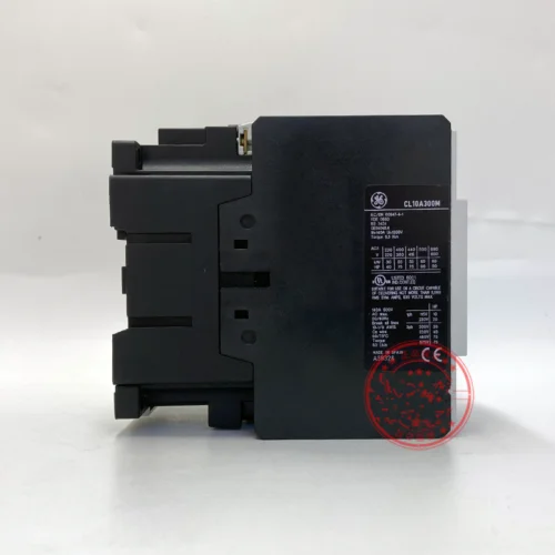 1pcs New GE AC Contactor CL10A300M AC110V