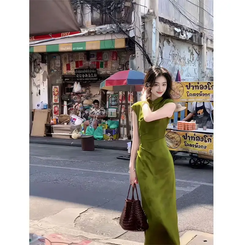 2024 New Green Chinese Style Cheongsam Vintage S To XXL Sleeveless Qipao Women Elegant Evening Long Dress High Quality view 2