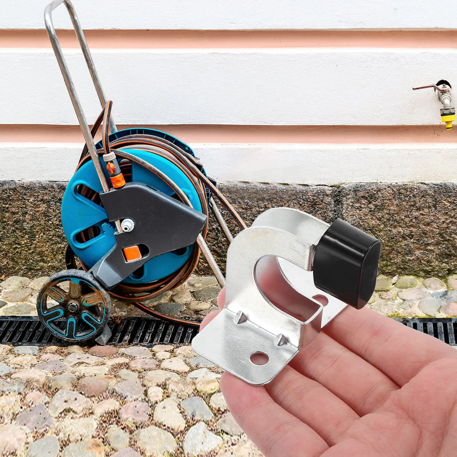 1Set Lightweight Portable Garden Hose Hanger Wall Mount Bracket Heavy Duty Galvanized Storage Rack for Hose Wire Outdoor Use