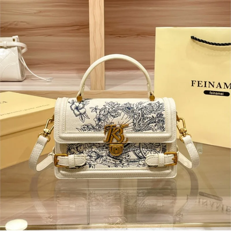 

Легкая роскошная брендовая женская сумка 2021, осенне-зимняя новая сумка с вышивкой, модельерская сумка через плечо с высококачественной текстурой