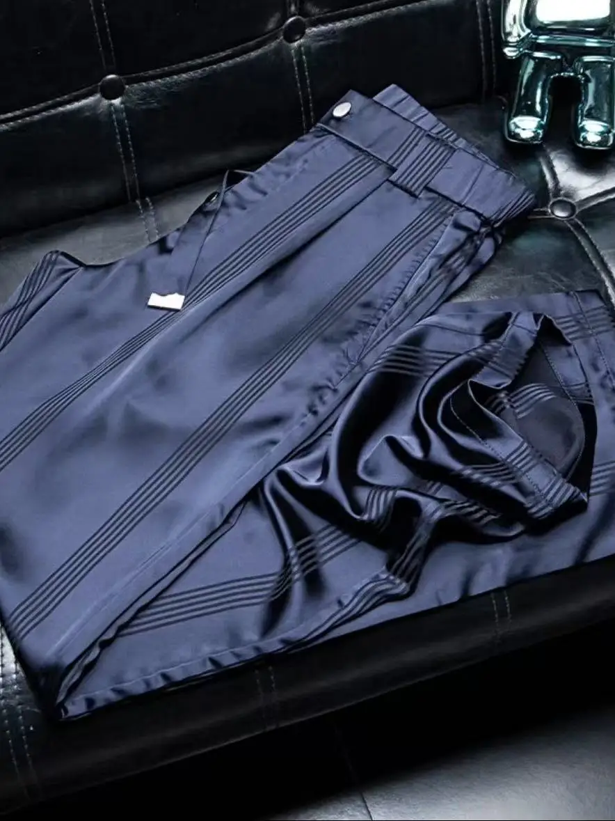 

Новые летние мужские повседневные брюки приталенного кроя, модные универсальные спортивные брюки с прямыми штанинами, молодежные, стильные, деловые.