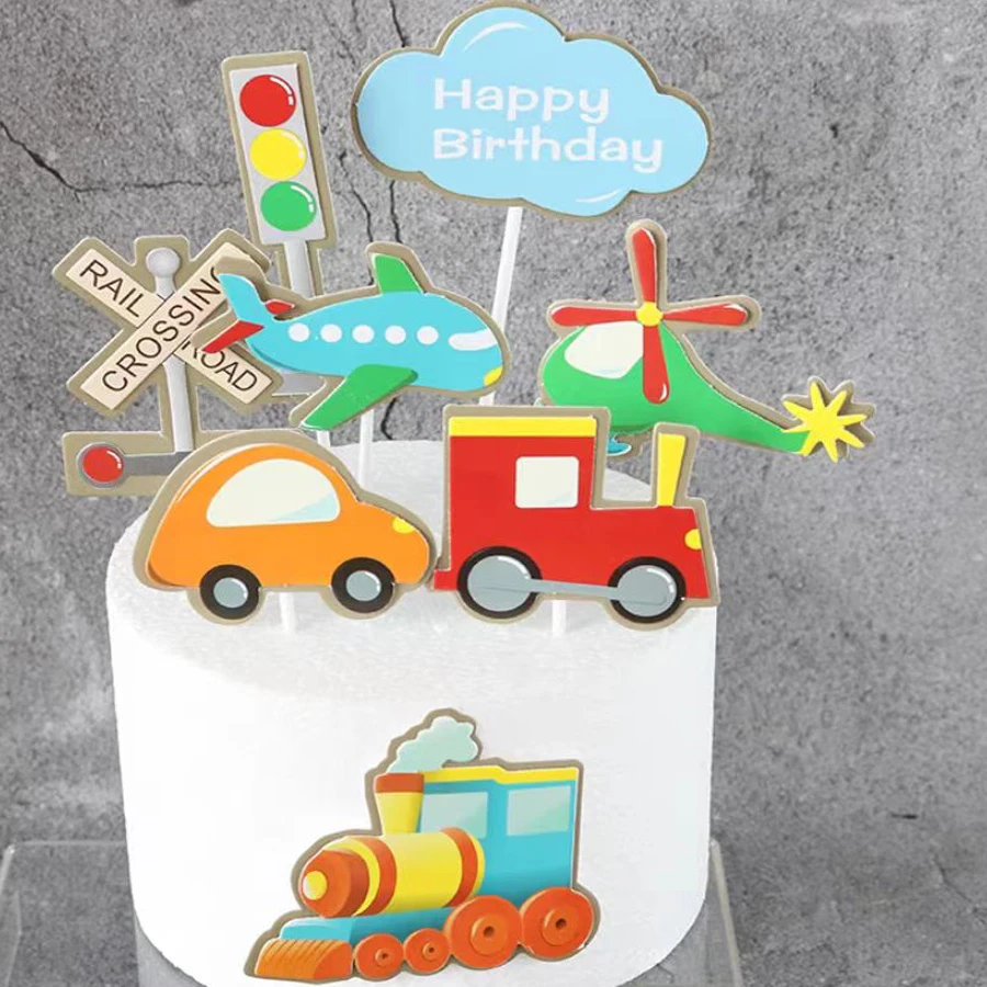 8-teiliges Happy Birthday Auto-Kuchen-Dekorations-Set mit Zug, Flugzeug, Hubschrauber und Straßenlaterne für Kindergeburtstage – Detail 7