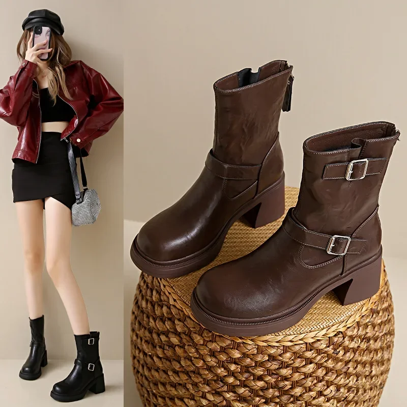 Thick Soled Western Boots for Women, 2024 Autumn and Winter New Short Boots, Sweet and Cool Motorcycle Retro Midsole Boots