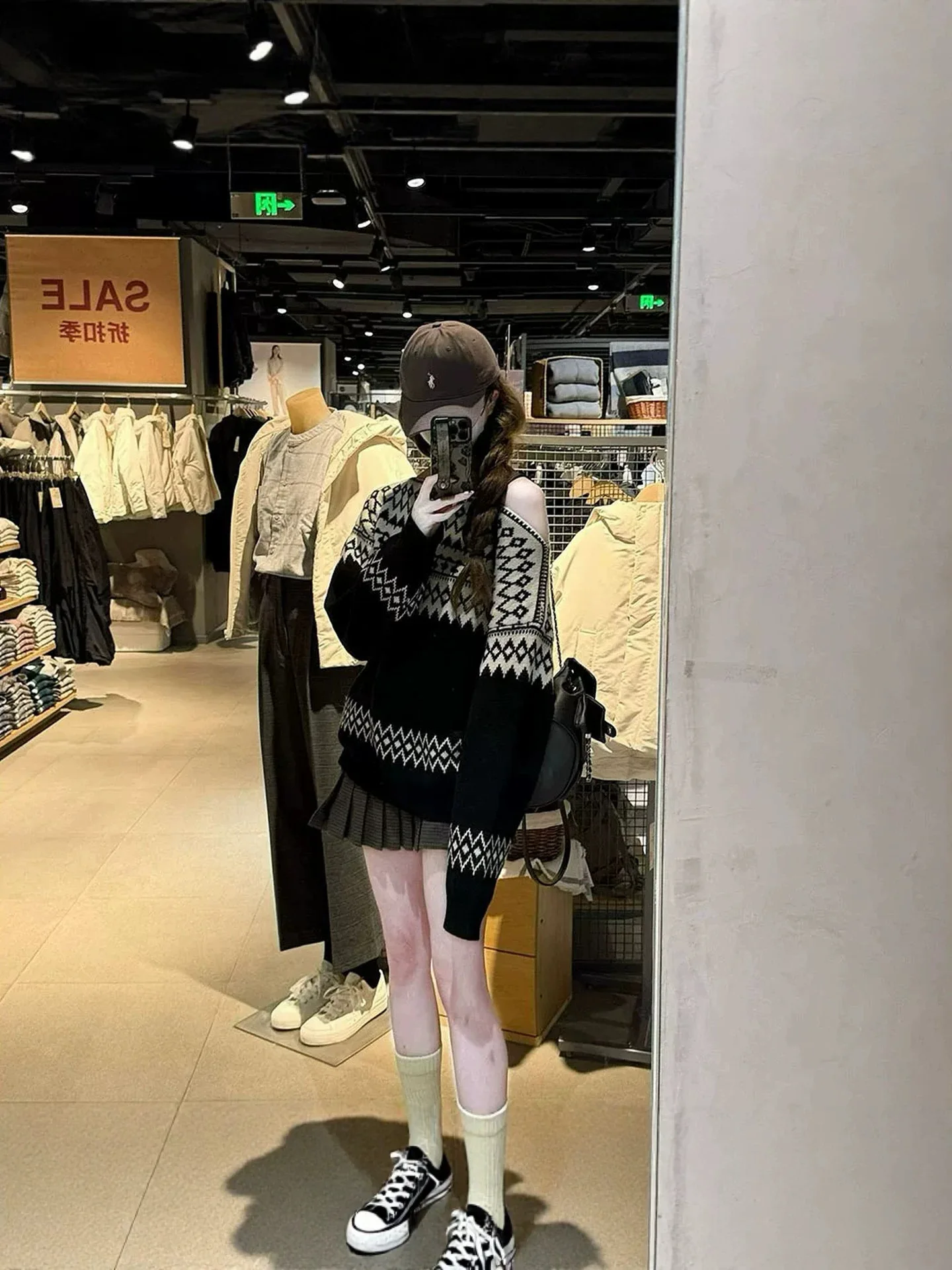 Korean Color-blocked Off-shoulder Long Sleeve Sweater for Women, Autumn Winter, Designer Style, Soft, Elegant, Loose Lazy Fit