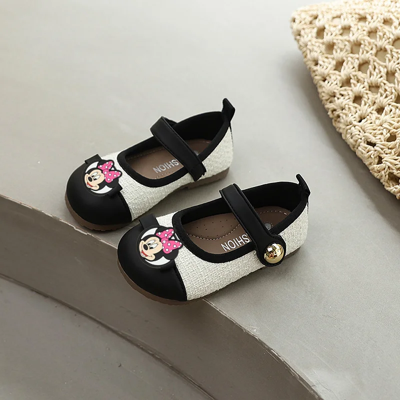 

Детская кожаная обувь с Микки Маусом, повседневная обувь для девочек, новые весенние туфли для девочек на мягкой подошве, одинарные первые ходунки, спортивная обувь с круглым носком