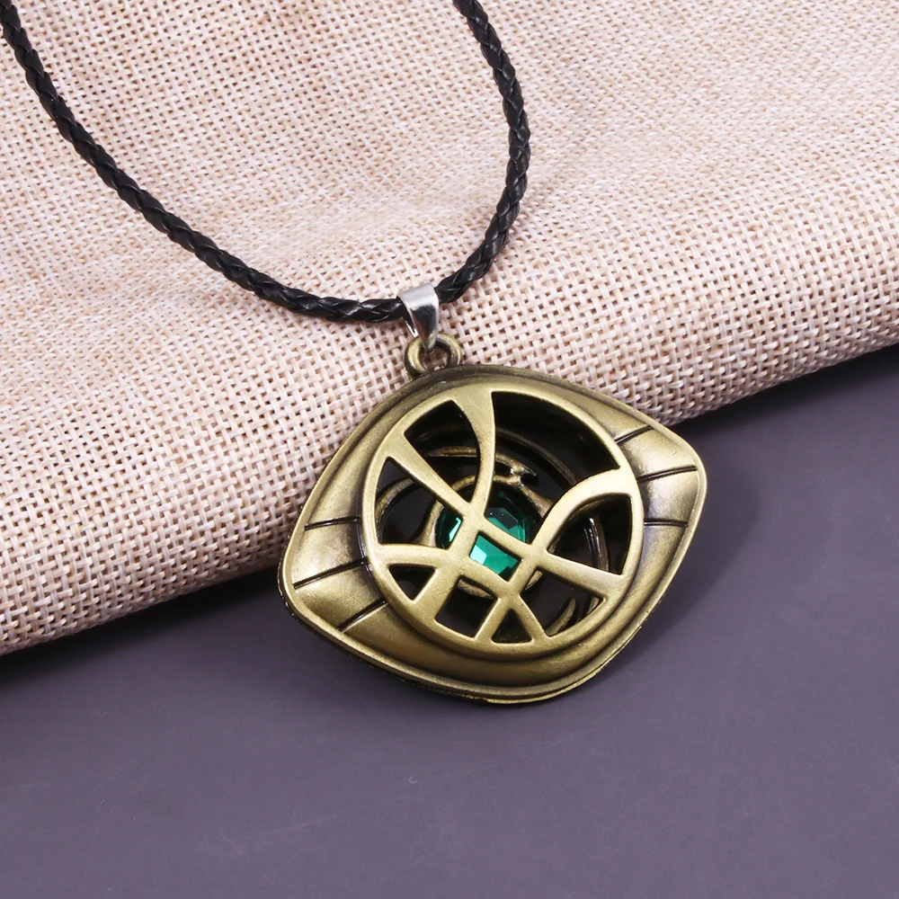 The Avengers Doctor Strange Metal Key Pendant Gem Eye Of Agamotto Necklaces Keychains for Women Men Packback Accessories Gift