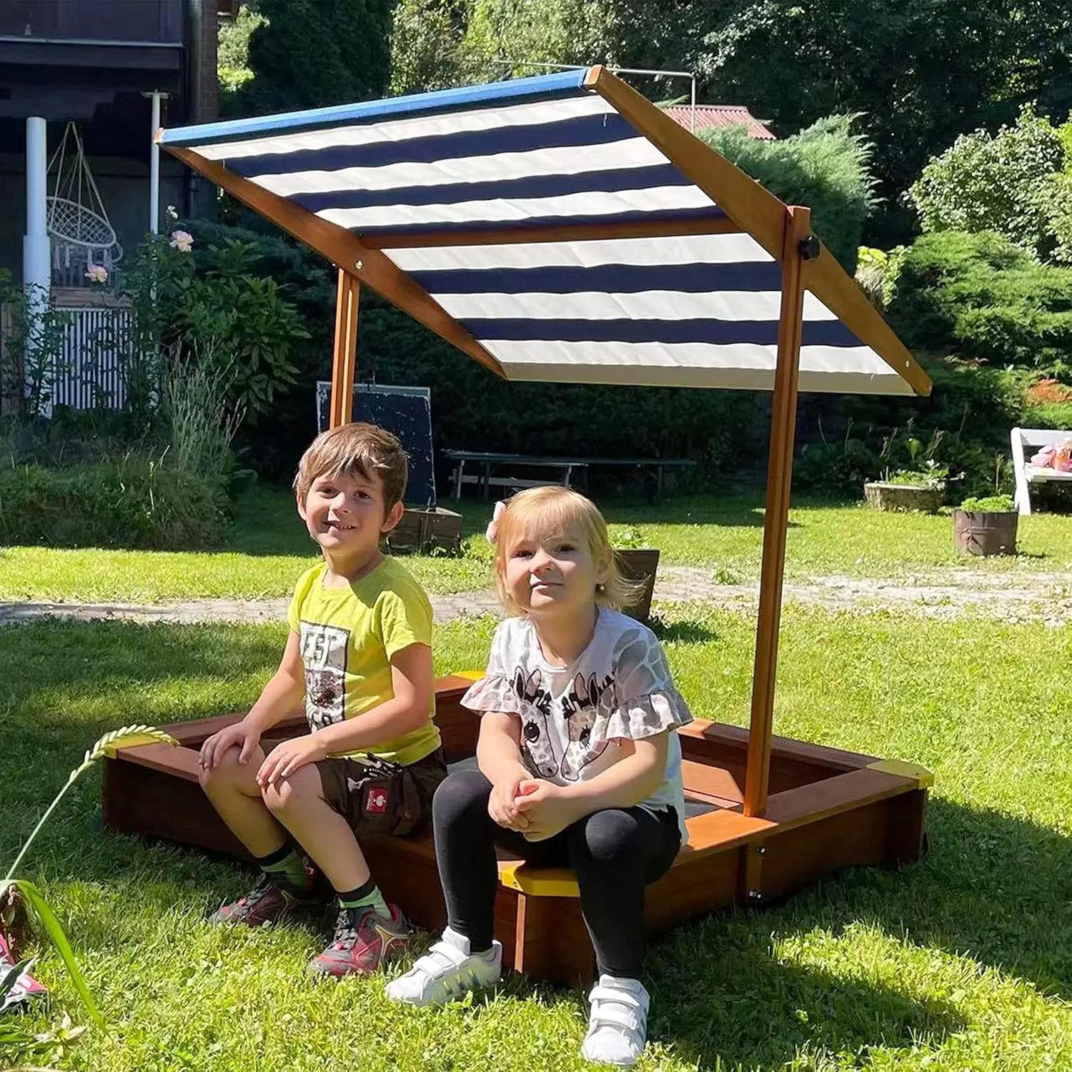 Sandbox per bambini con coperchio, sabbiera da esterno in legno da 46 ''x 46'' con baldacchino regolabile per il gioco in cortile