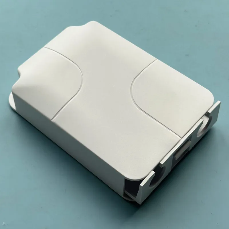 Outdoor Waterproof POE Extender 4 Port Network Switch Repeater 4 Port POE Repeater 10/100Mbps For PoE Switch NVR IP Camera