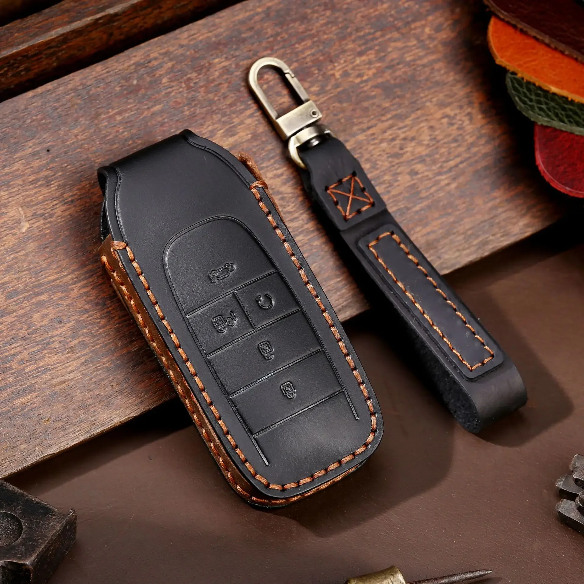 

1pc 5 Buttons Handmade Leather Car Key Cover Case Protect Shell Holder For GAC AION Y Plus S V LX IA5 Smart Remote Keychain